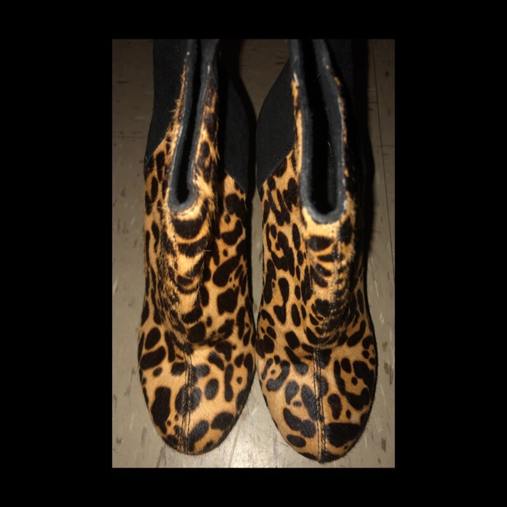 Kelsi Dagger Wedge booties 6